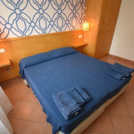 Отель La Conchiglia 3*